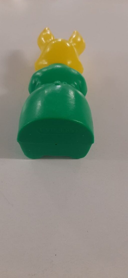 DDR Retro - Vintage Osterhase - Hasenfrau in grün mit gelb Plastik
